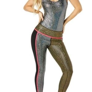 Zumba leggings  bodysuit    and bag Silver Metallic New